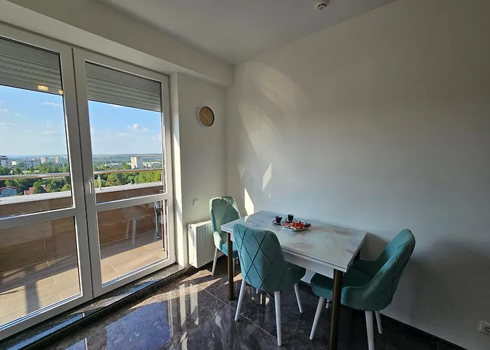 Apartment Dendrarium Residence